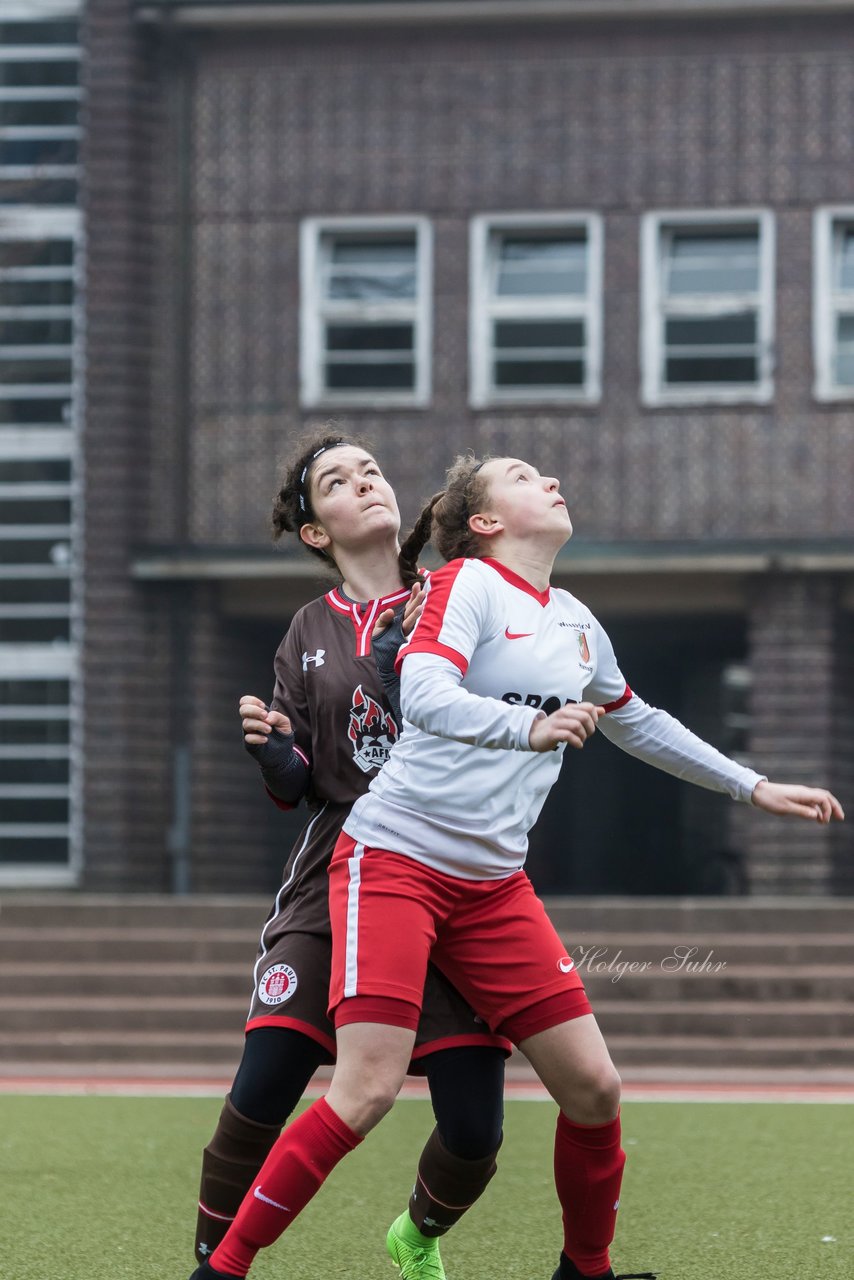 Bild 398 - B-Juniorinnen Walddoerfer - St.Pauli : Ergebnis: 4:1